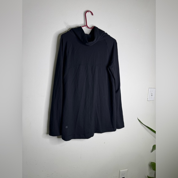 Lululemon Coast Easy Wrap - Black - Picture 3 of 10